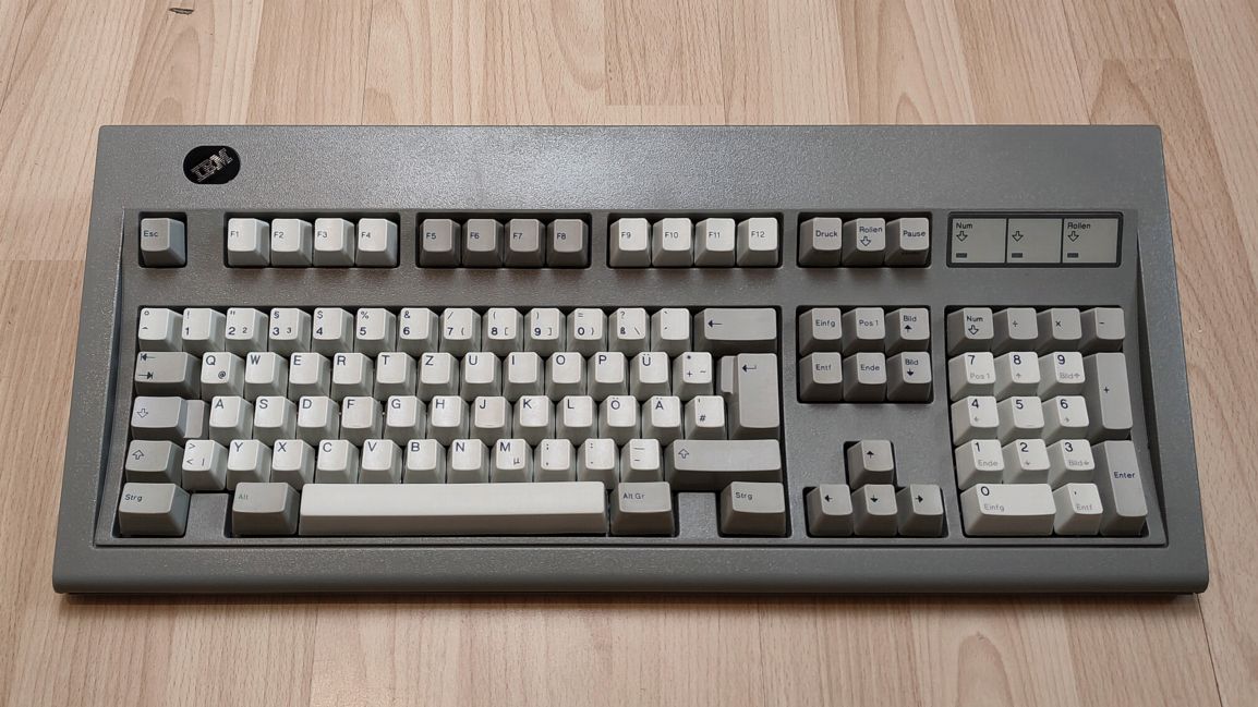 Image of IBM Model M keyboard